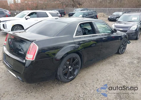 2012 Chrysler 300 Srt8 z USA, uszkodzony, nr VIN 2C3CCAFJ5CH801294